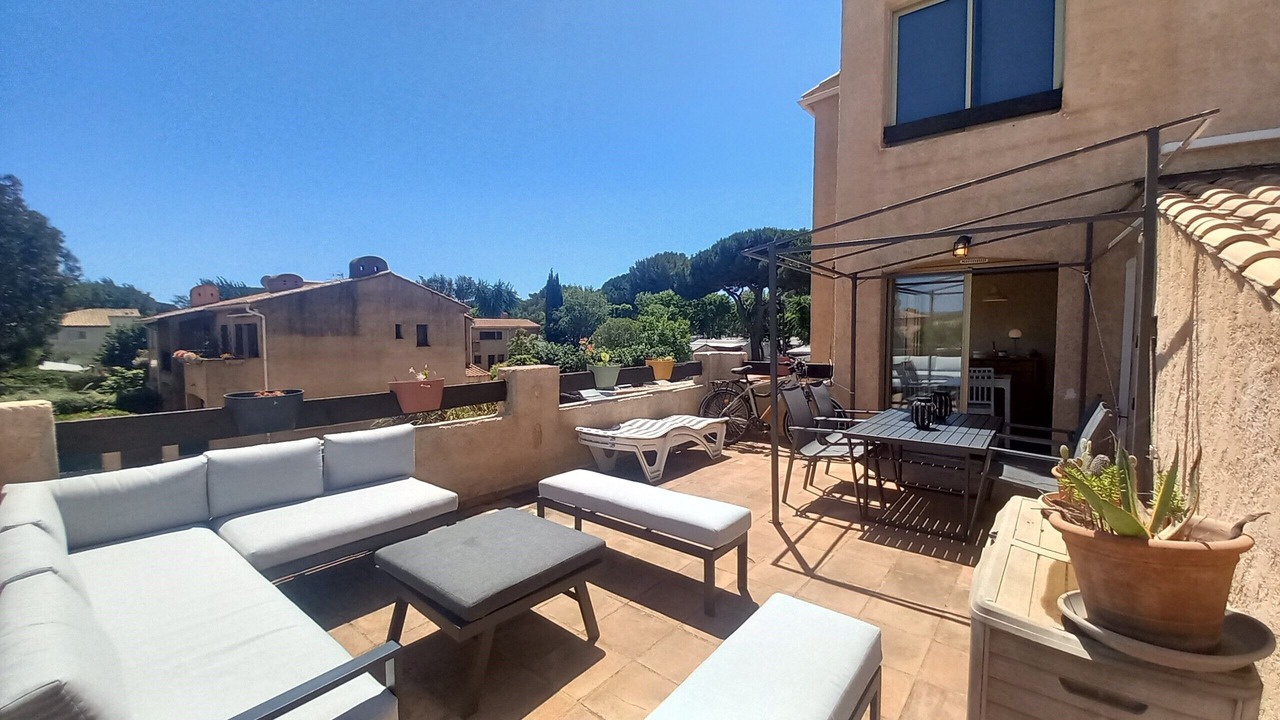 Photo of Outdoor in Miramar