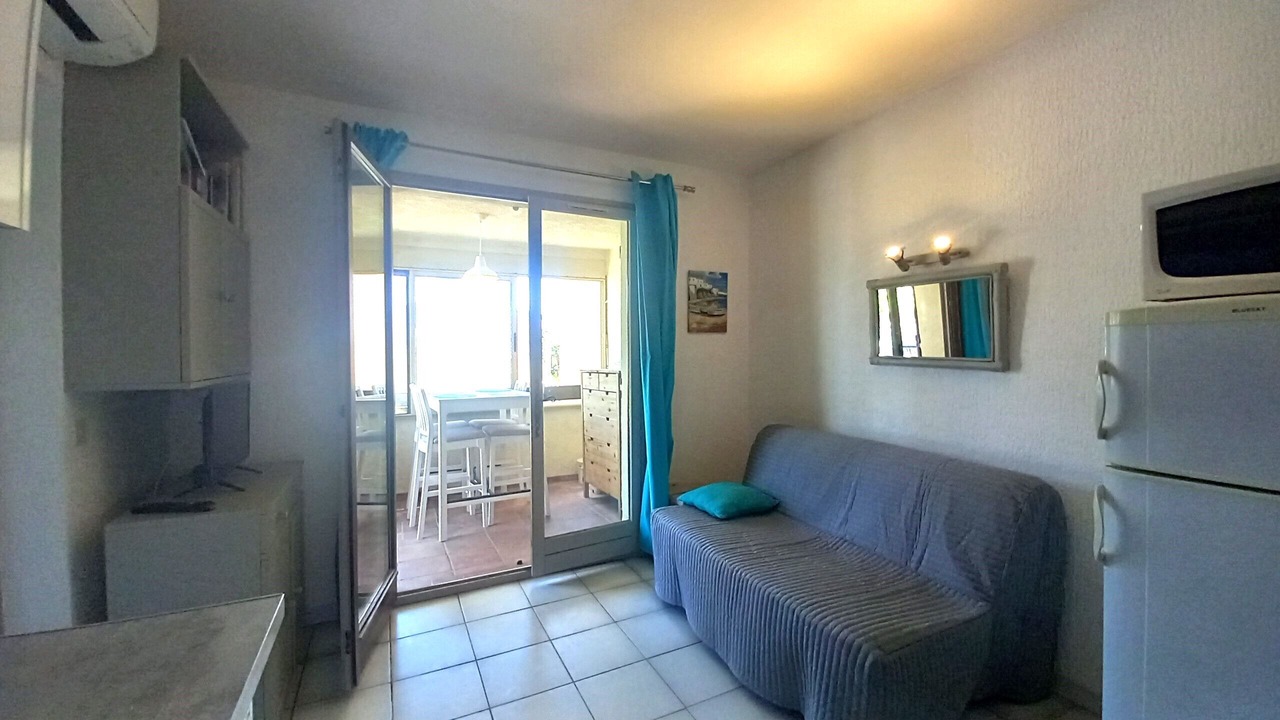 Photo of Livingroom in Miramar