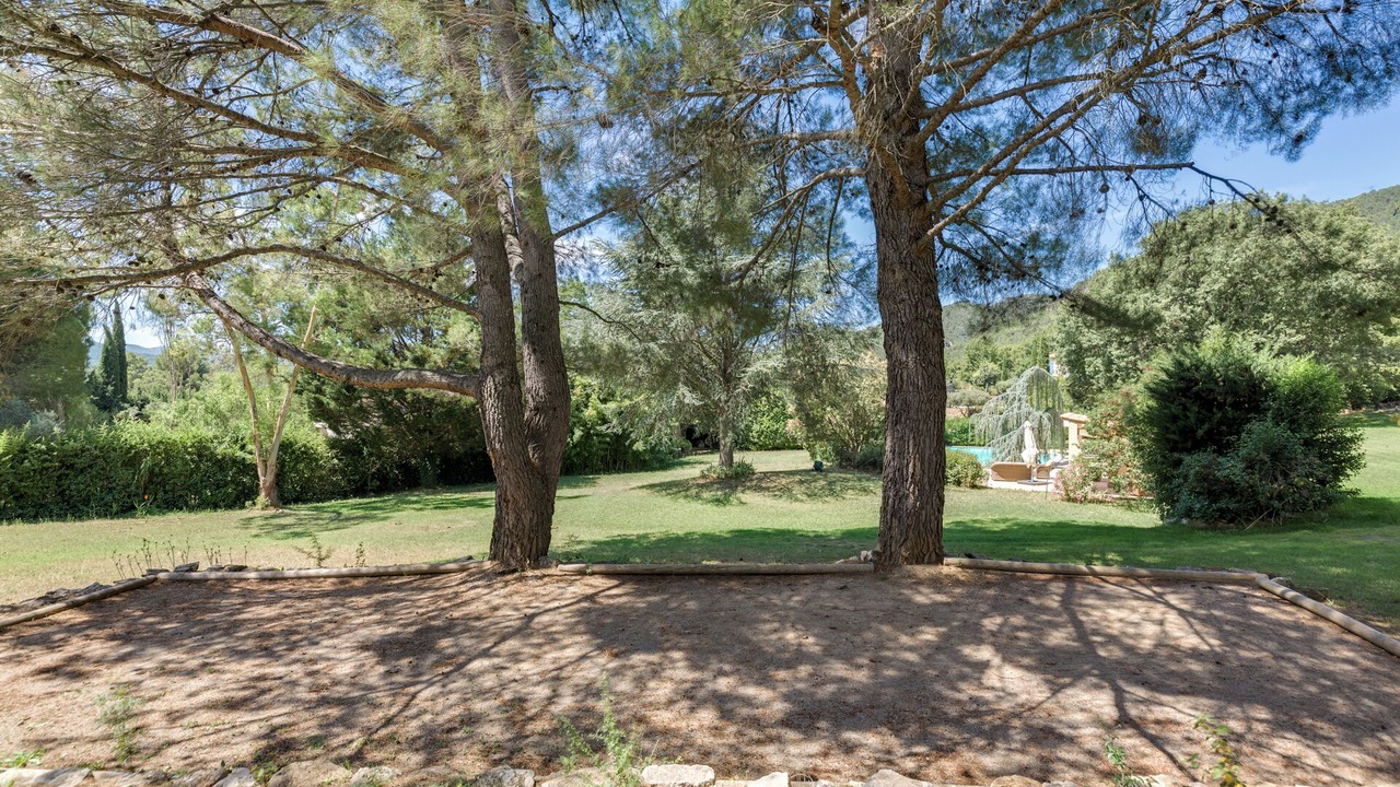 Photo of Outdoor in Saint-Zacharie