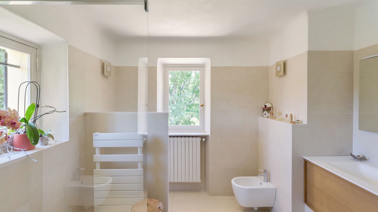 Photo of Bathroom in Saint-Zacharie