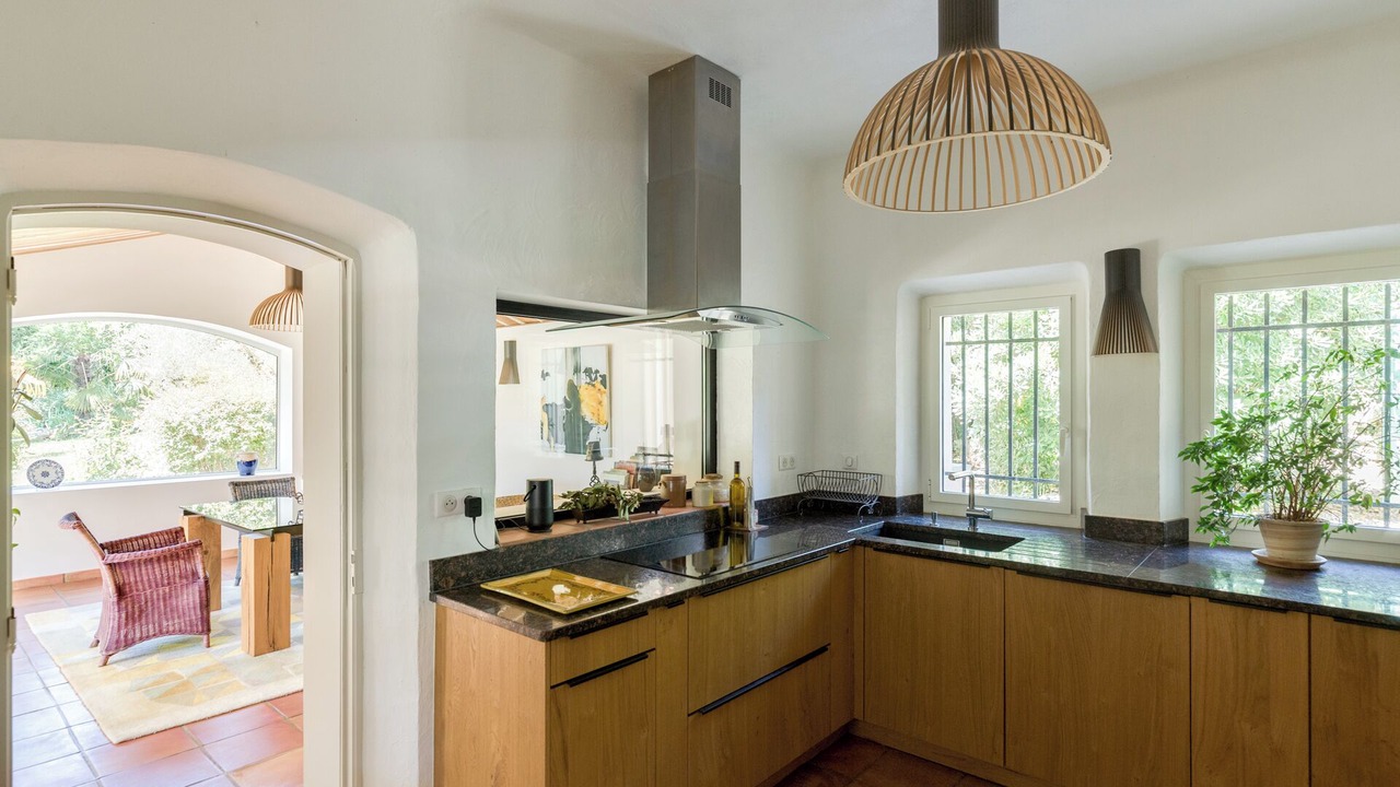 Photo of Kitchen in Saint-Zacharie