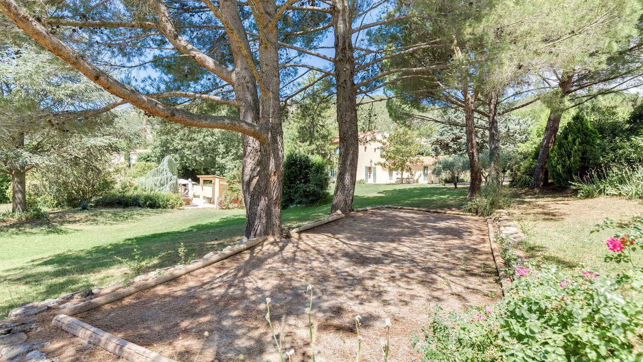 Photo of Outdoor in Saint-Zacharie