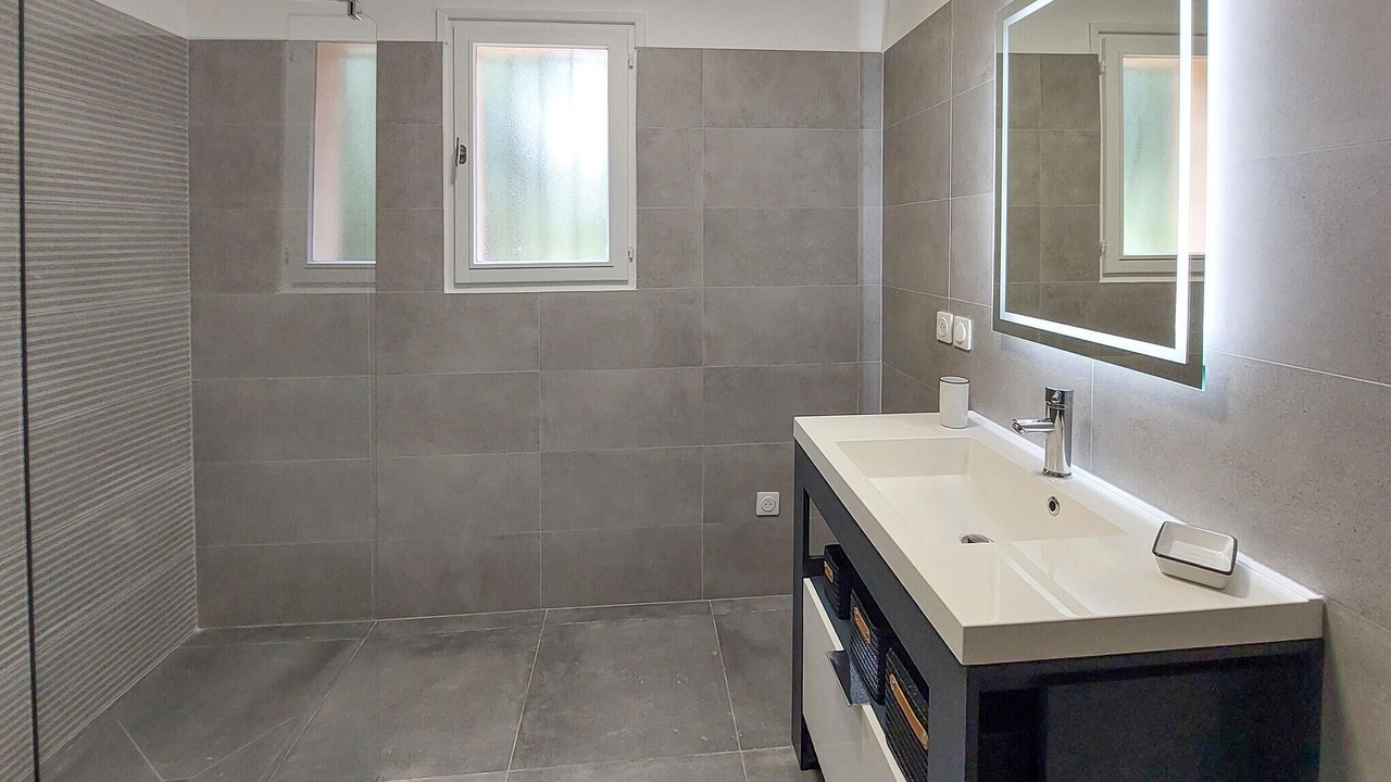 Photo of Bathroom in Lorgues