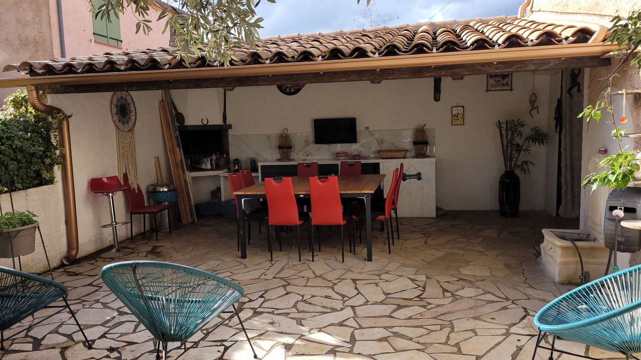 Photo of Outdoor in Cuers