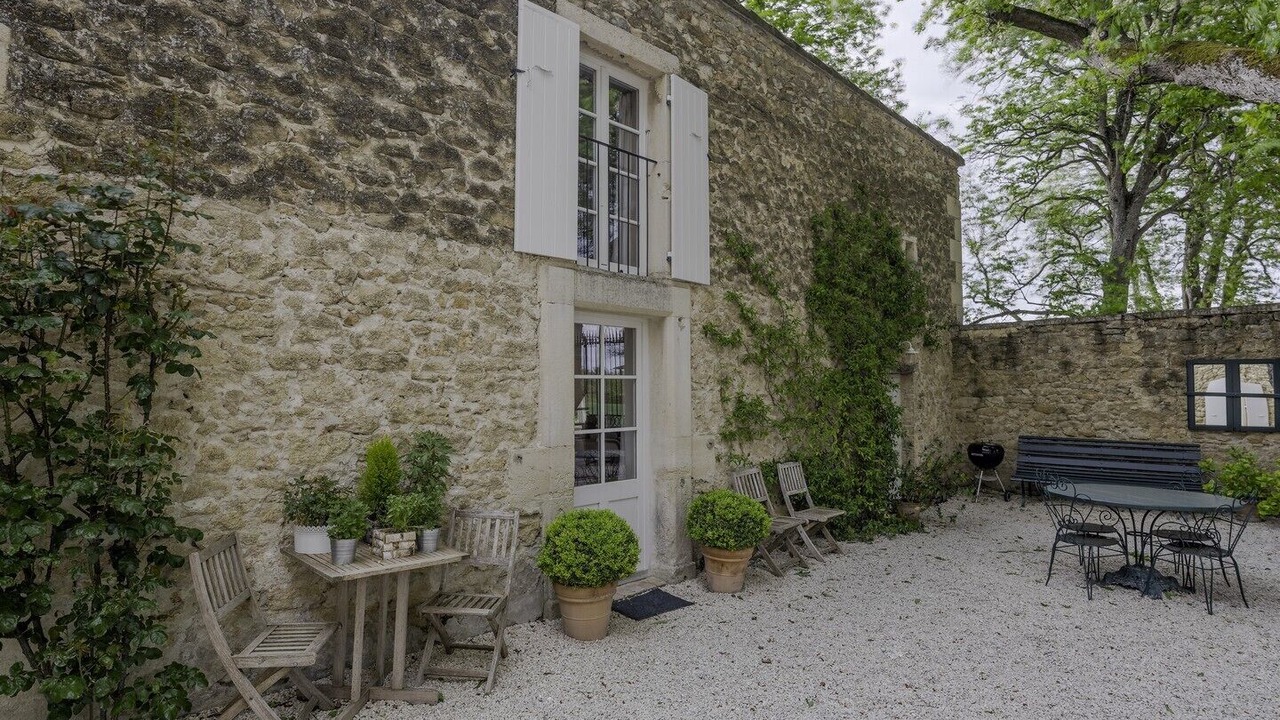 Photo of Outdoor in Colonzelle
