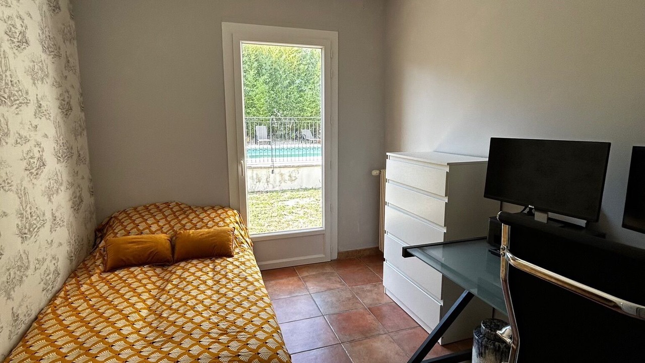 Photo of Bedroom in Venelles
