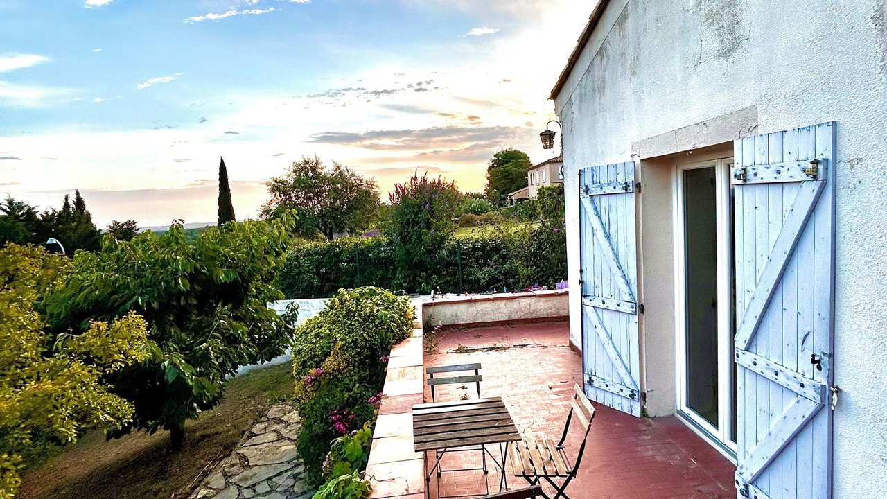 Photo of Outdoor in Venelles