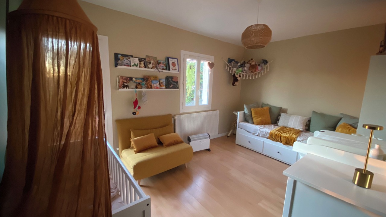 Photo of Livingroom in Venelles