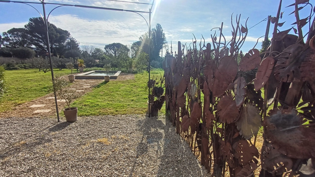 Photo of Outdoor in Entraigues-sur-la-Sorgue