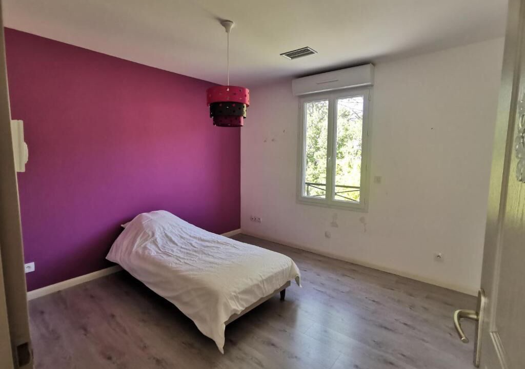 Photo of Bedroom in Velleron