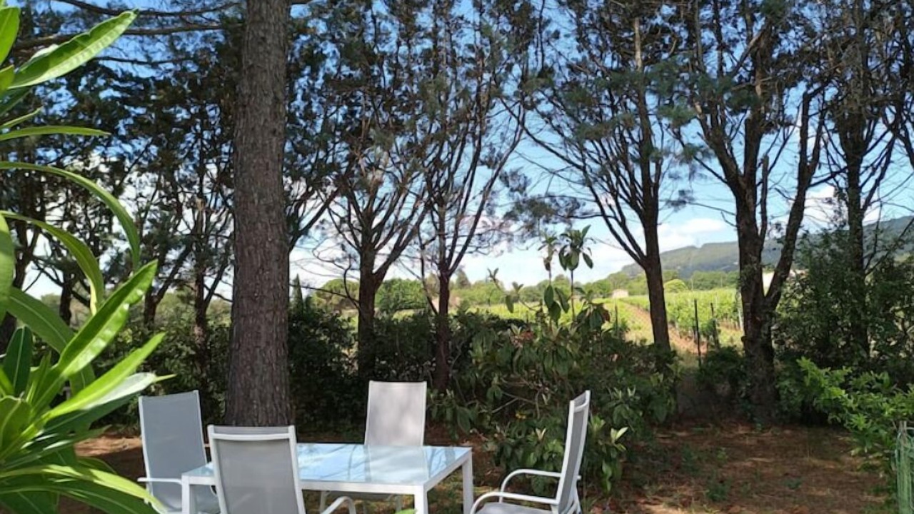 Photo of Outdoor in Le Mitan