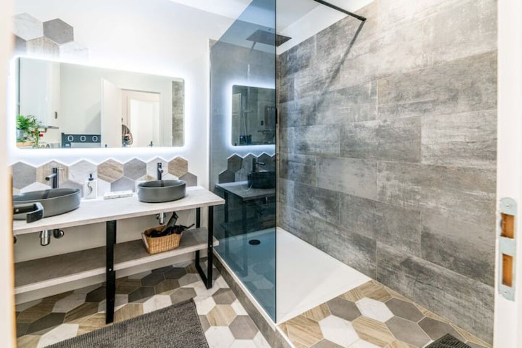 Photo of Bathroom in Quartier du Panier