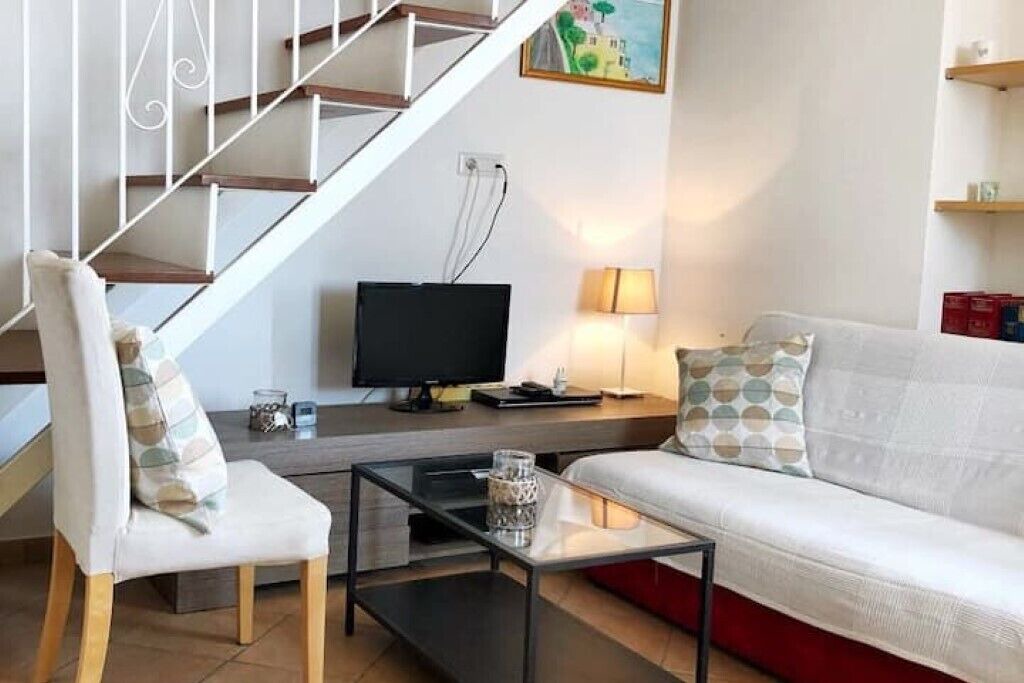 Photo of Livingroom in Montepertuso