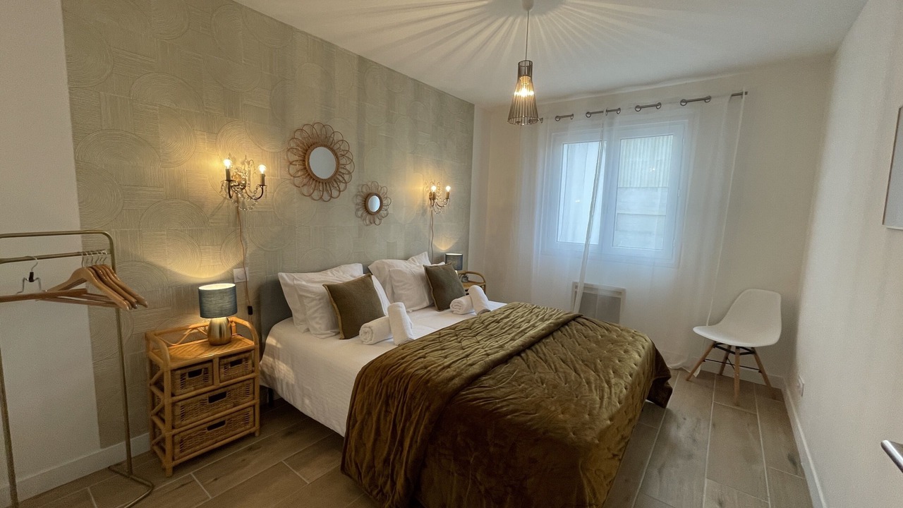 Photo of Bedroom in Entraigues-sur-la-Sorgue