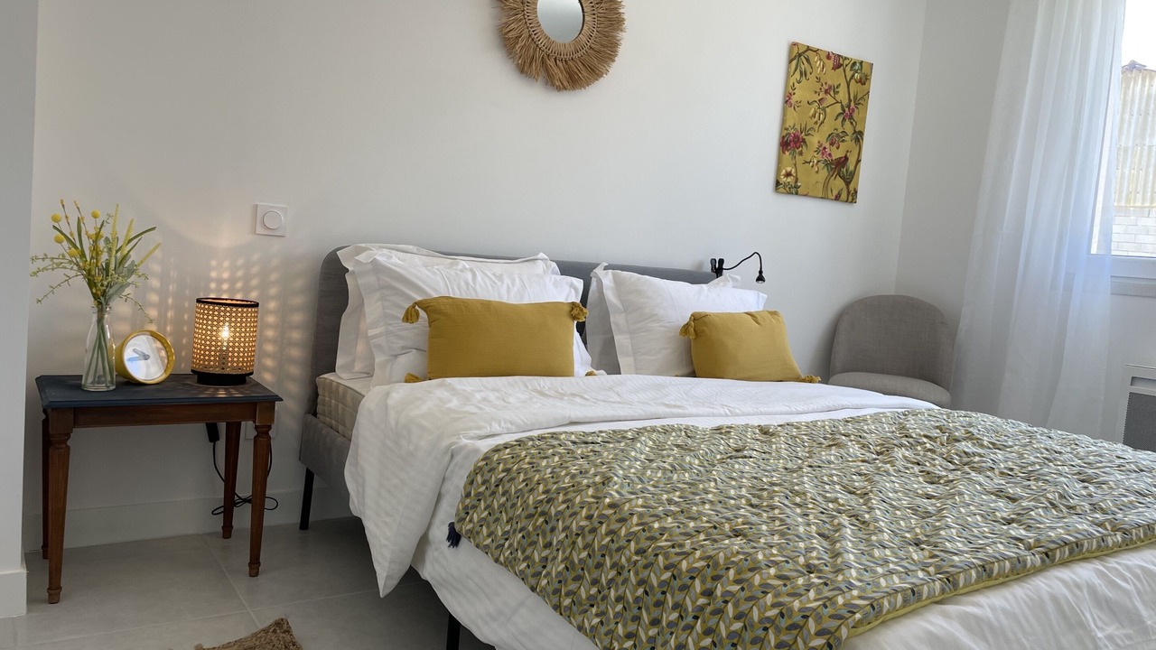 Photo of Bedroom in Entraigues-sur-la-Sorgue