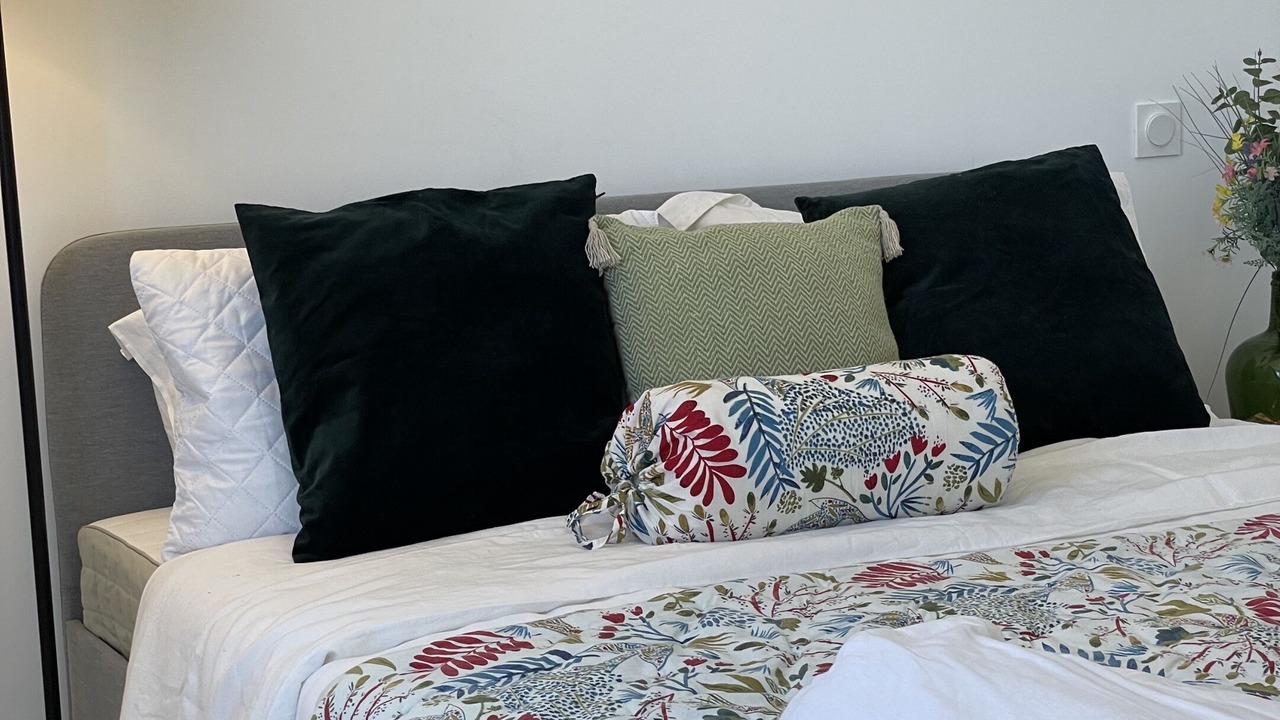 Photo of Bedroom in Entraigues-sur-la-Sorgue