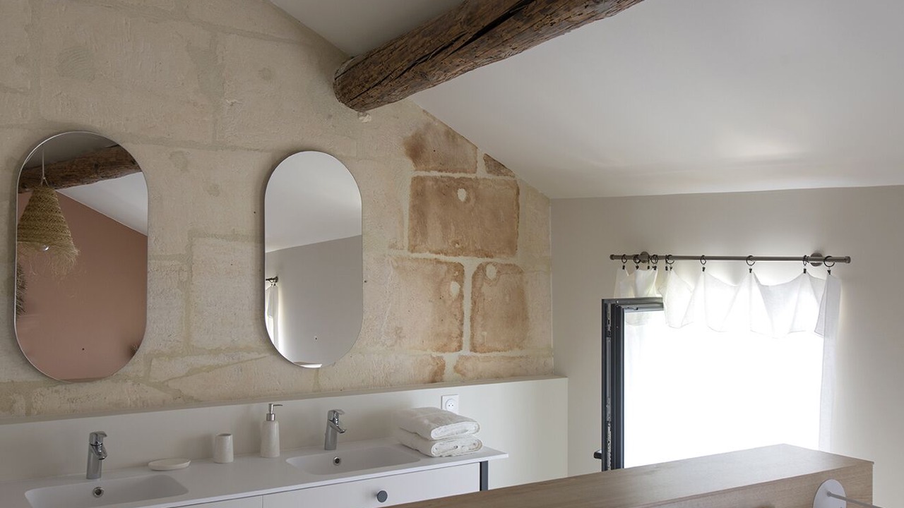 Photo of Bedroom in Maussane
