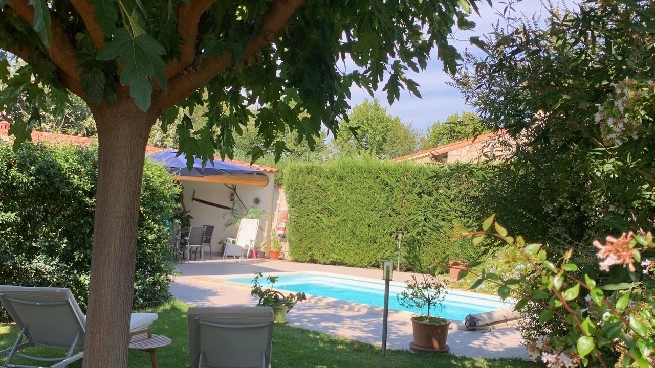 Photo of Outdoor in Istres