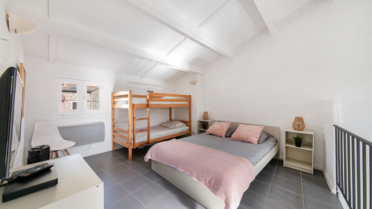 Photo of Bedroom in Riez