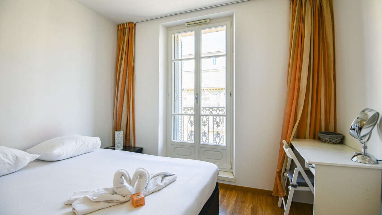 Photo of Bedroom in Les Grands Carmes