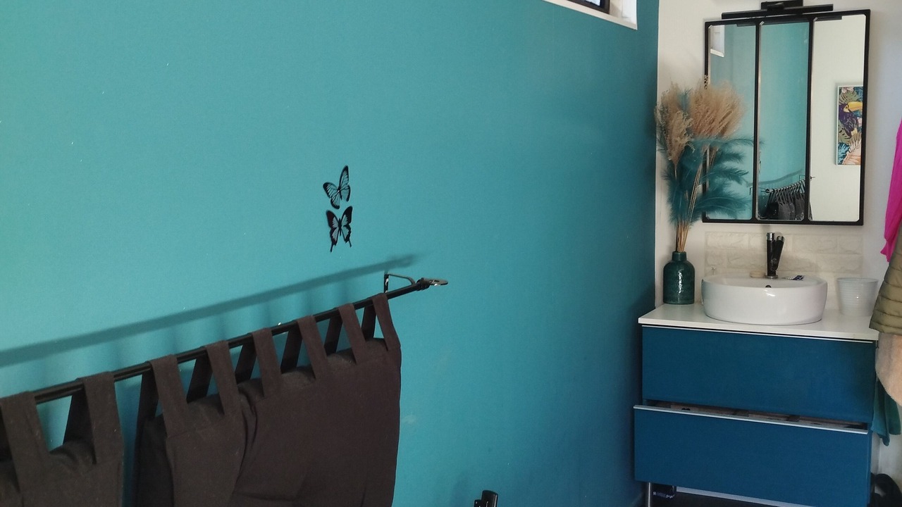 Photo of Bedroom in Cadolive