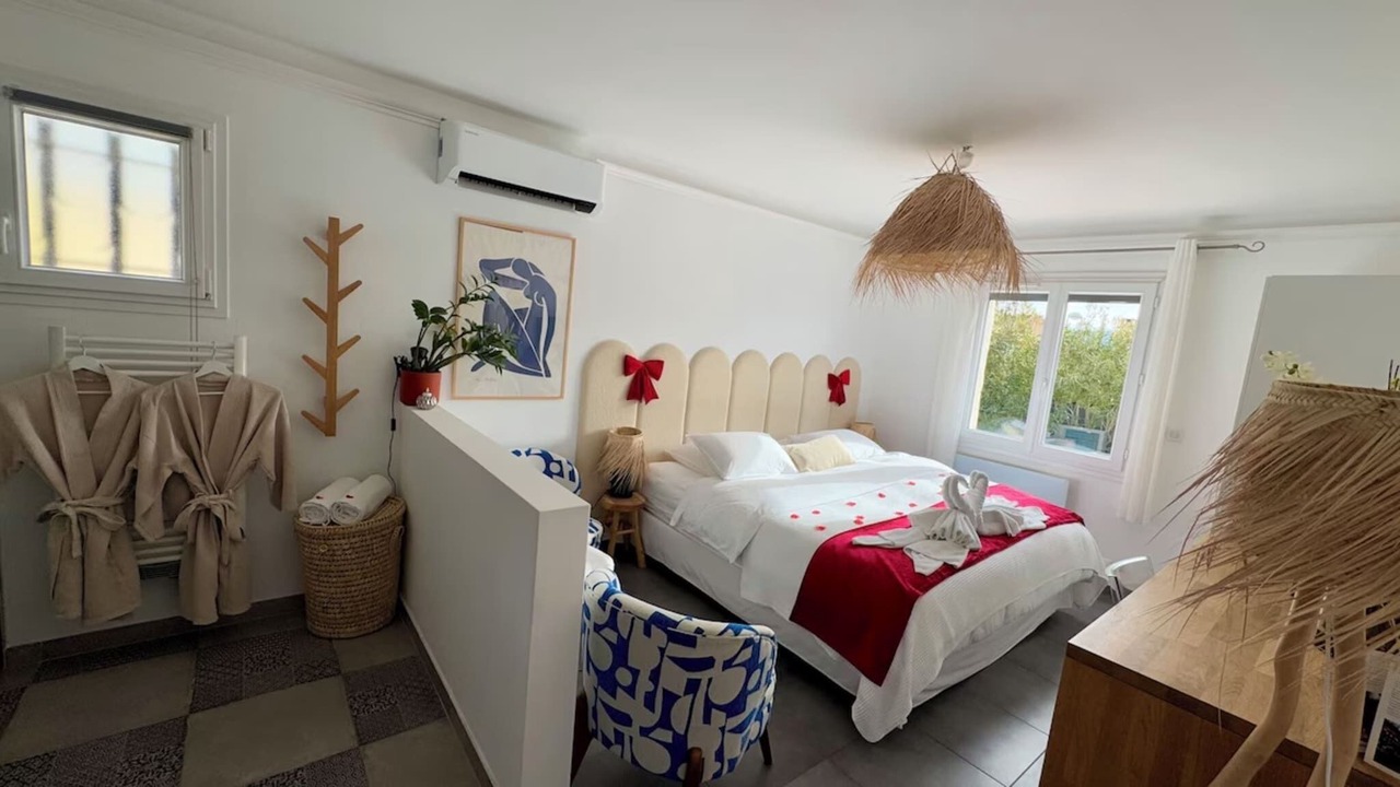 Photo of Bedroom in Montfort-sur-Argens