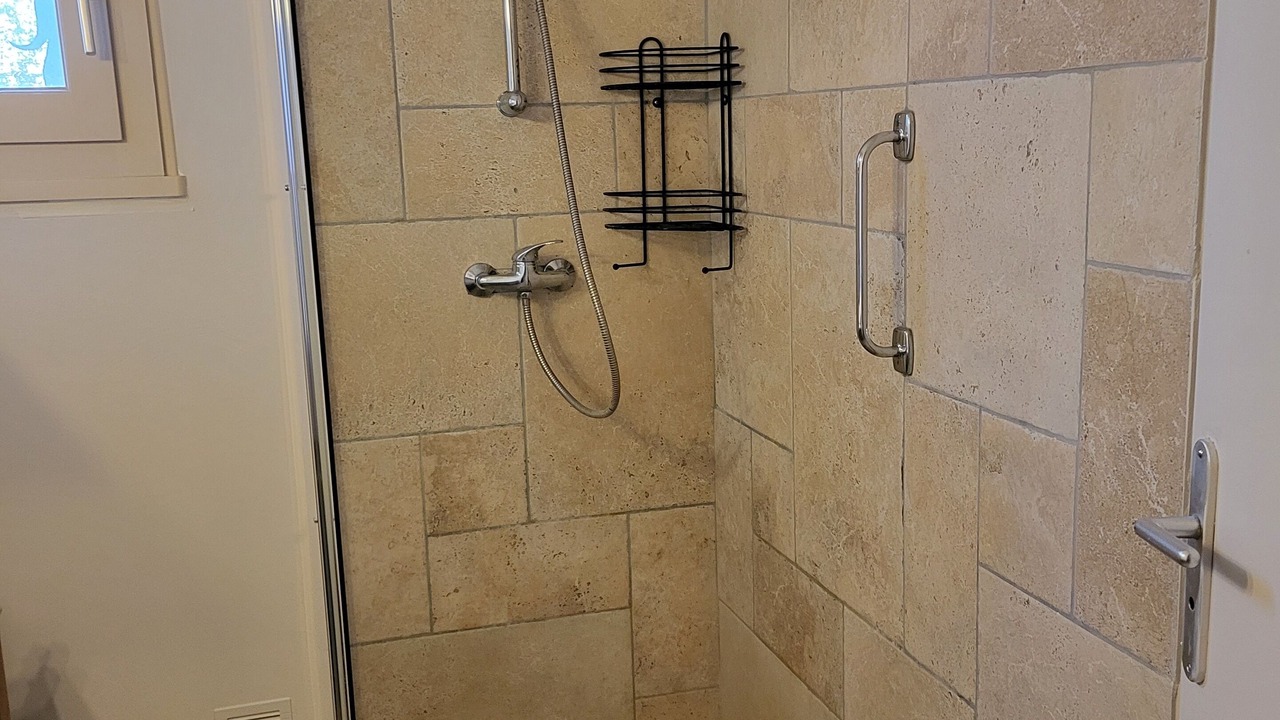 Photo of Bathroom in Saint-Saturnin-les-Apt