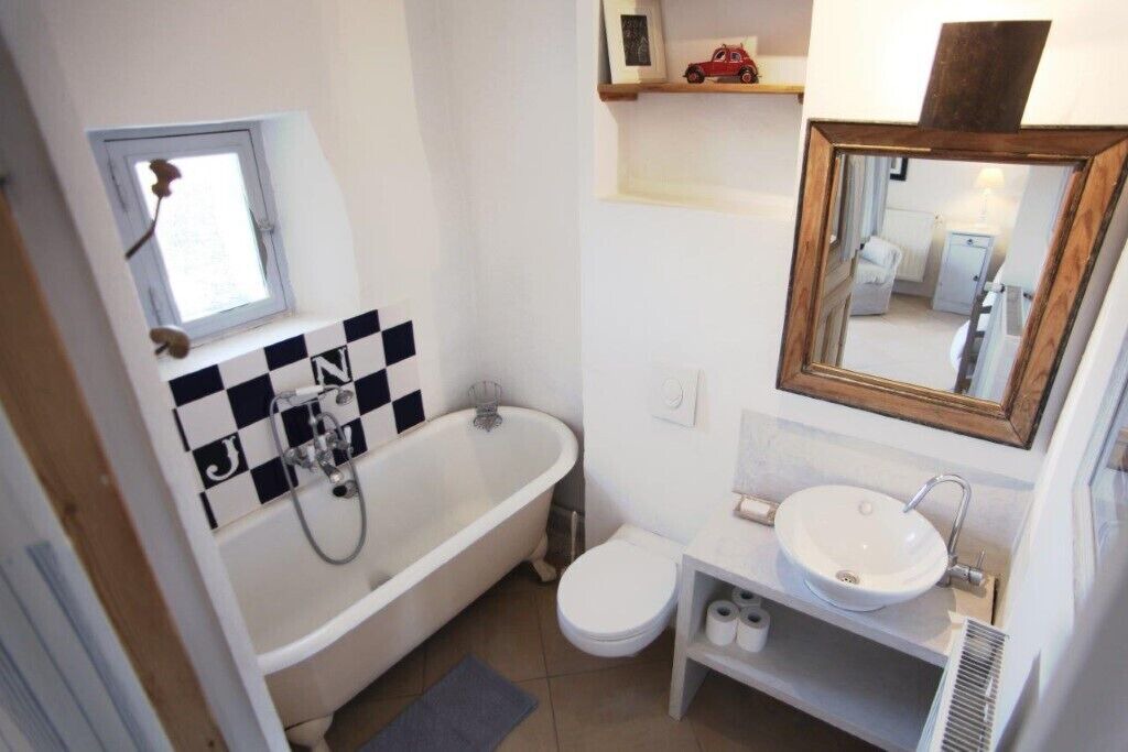 Photo of Bathroom in Saignon