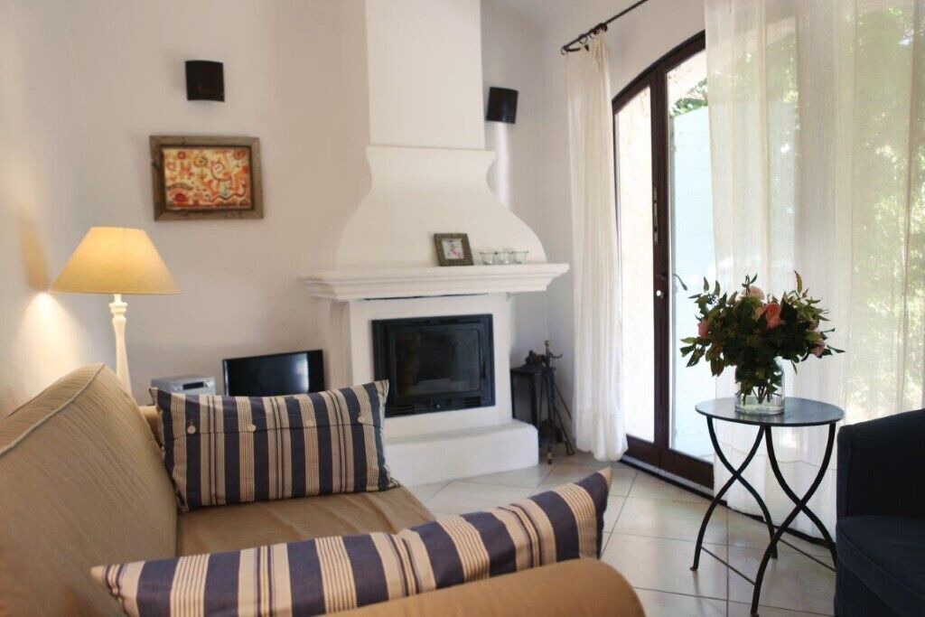 Photo of Livingroom in Saignon