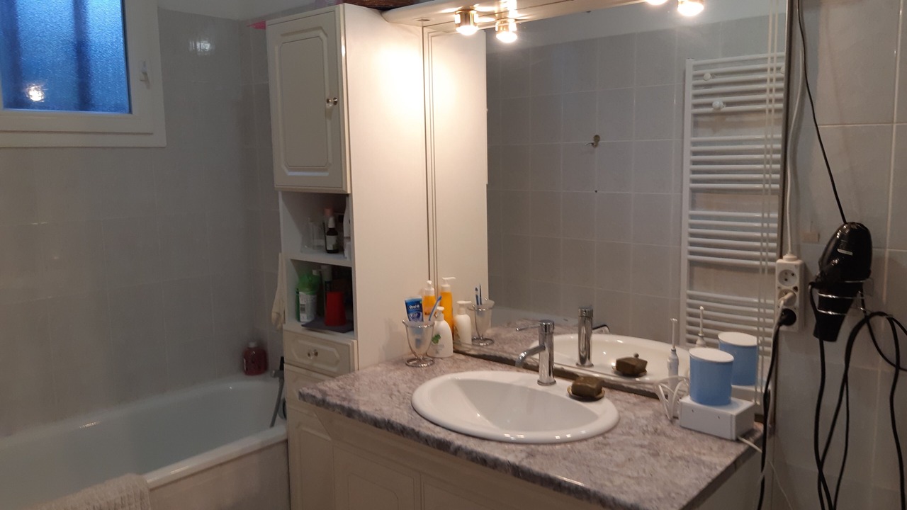 Photo of Bathroom in Brignoles