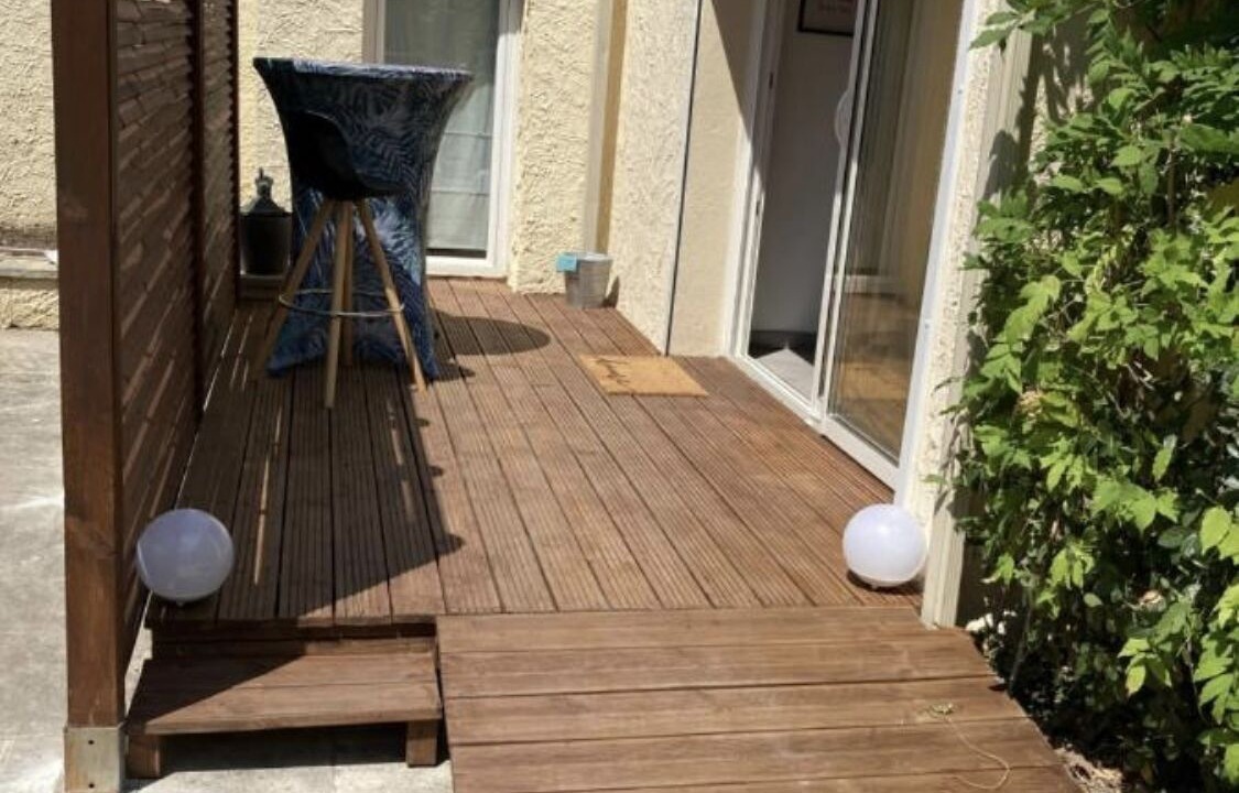 Photo of Outdoor in Istres