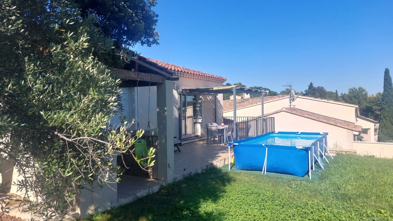 Photo of Patio Balcony in Aramon
