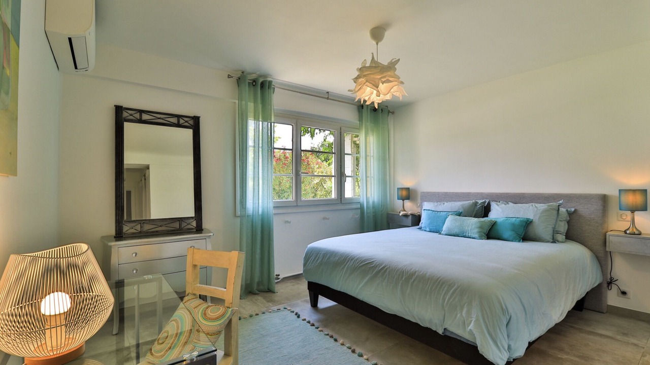 Photo of Bedroom in Aix-en-Provence