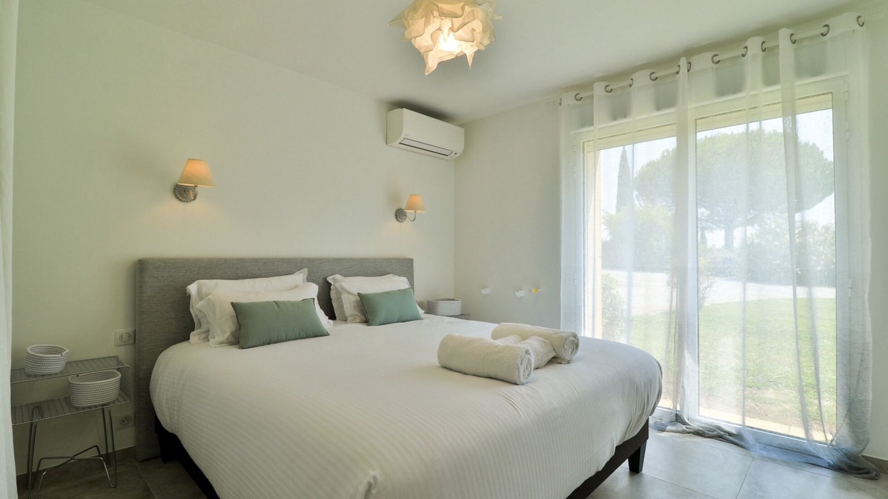 Photo of Bedroom in Aix-en-Provence