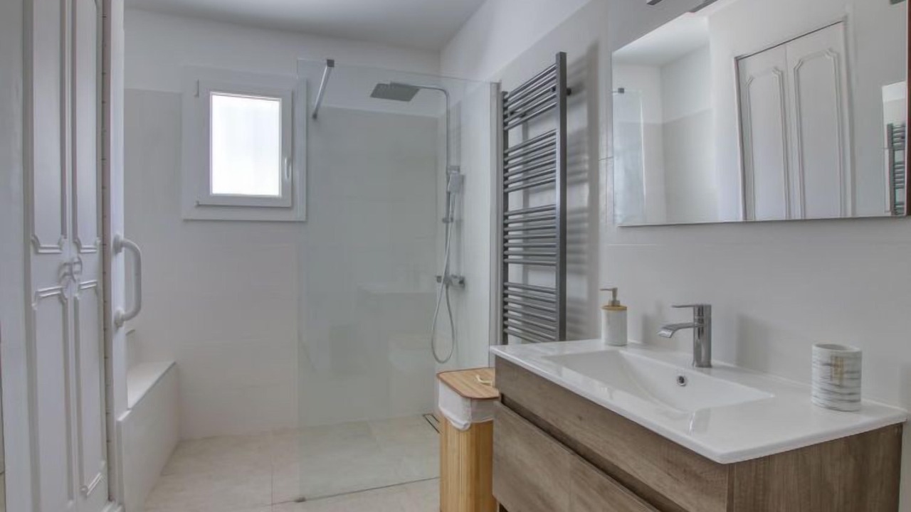 Photo of Bathroom in La Madrague