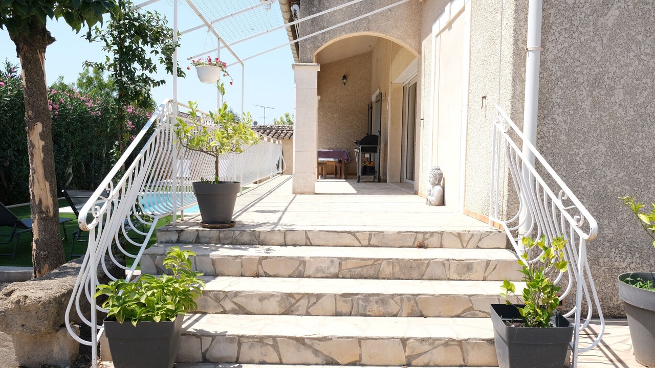Photo of Outdoor in Mouries