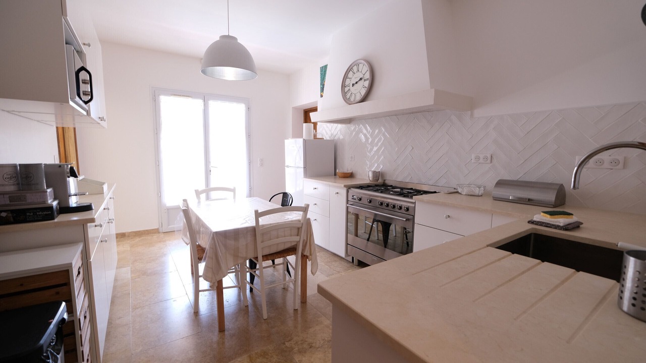 Photo of Kitchen in Mouries