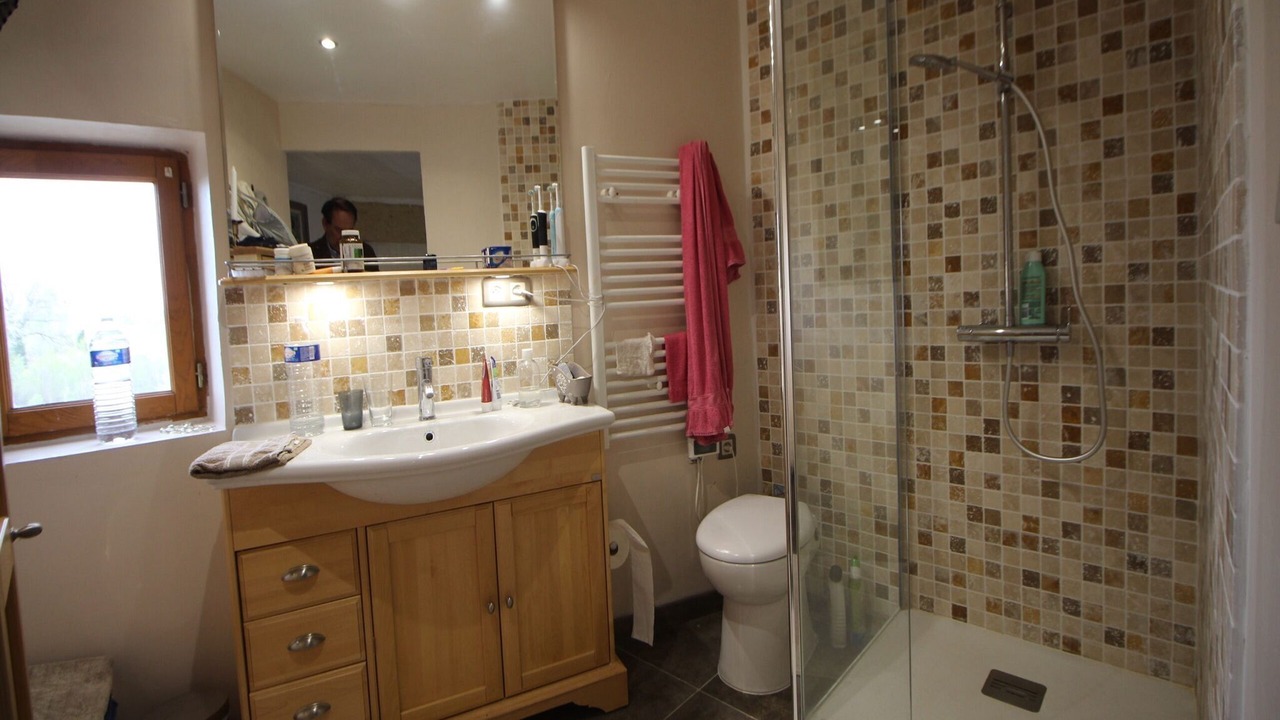 Photo of Bathroom in Remoulins