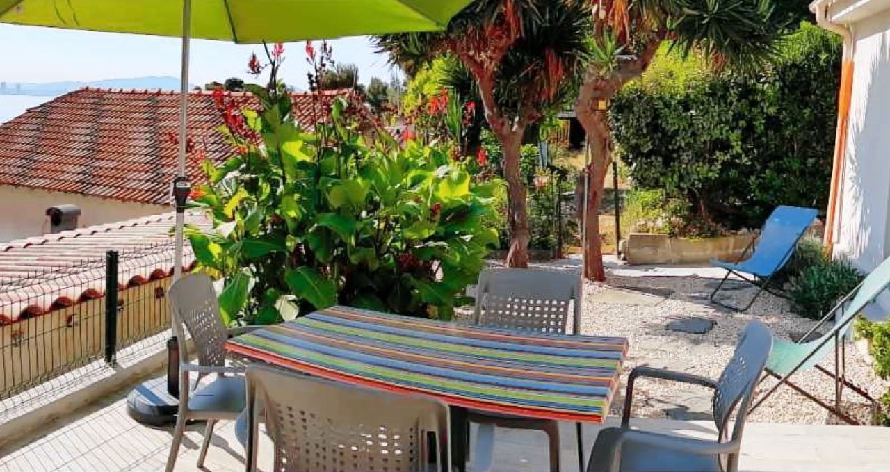 Photo of Outdoor in Niolon