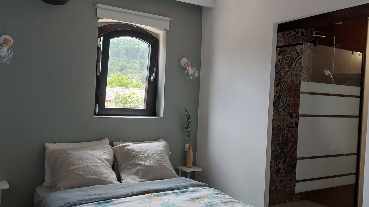 Photo of Bedroom in Viens