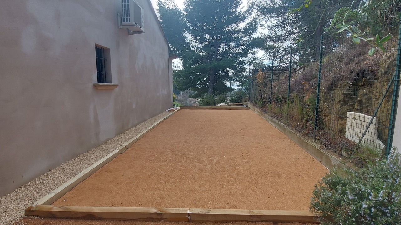 Photo of Outdoor in Saint-Chamas