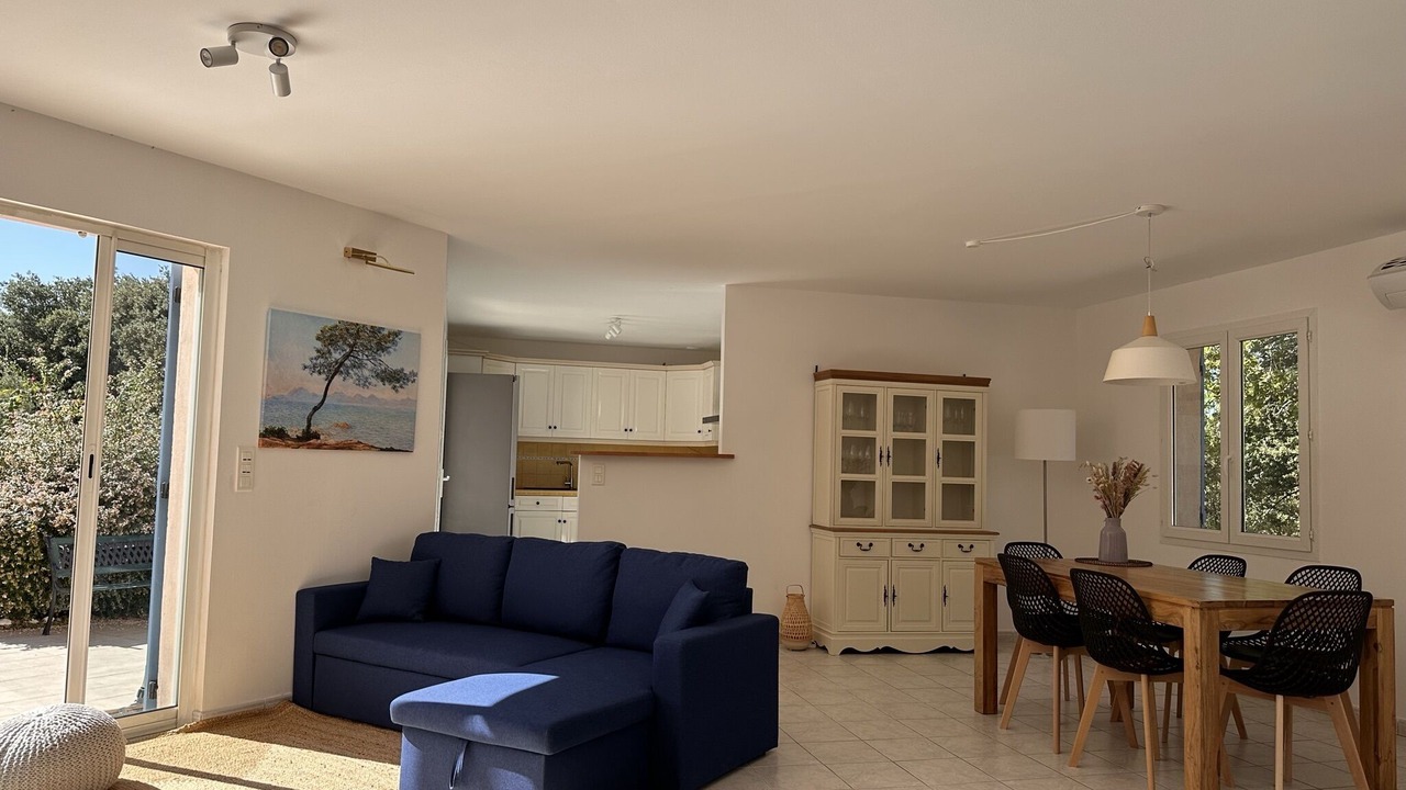 Photo of Livingroom in Moissac-Bellevue