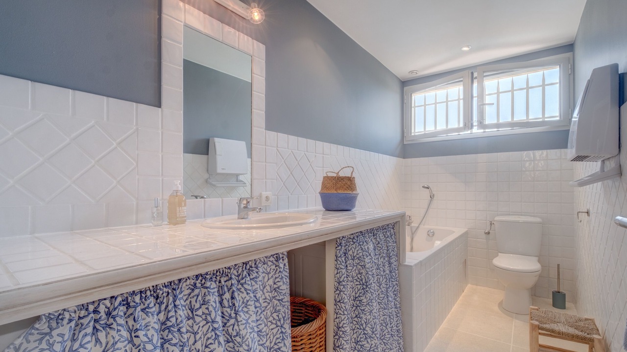 Photo of Bathroom in Seillans