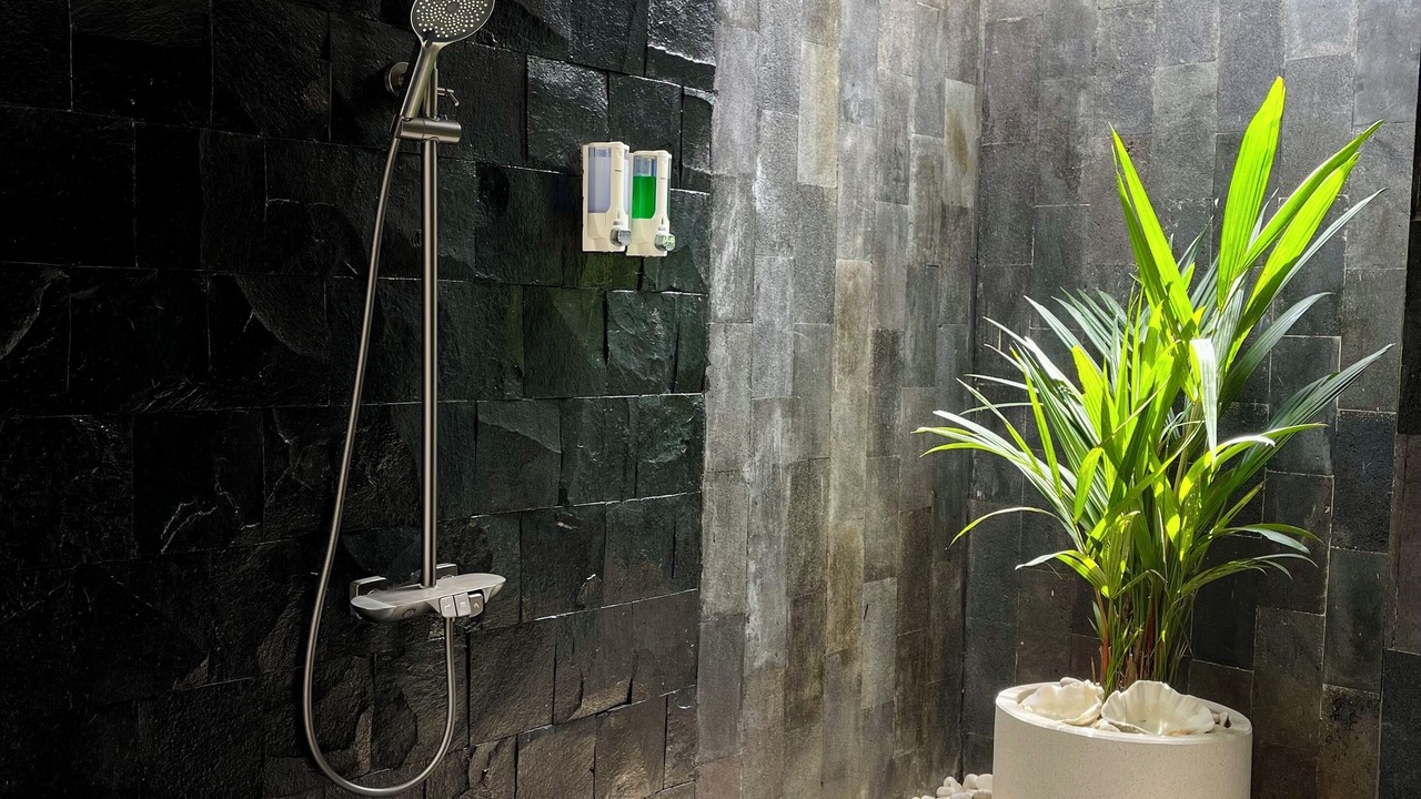 Photo of Bathroom in Uluwatu