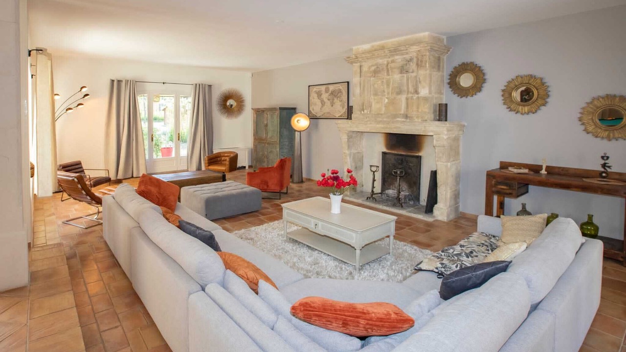 Photo of Livingroom in Mouries