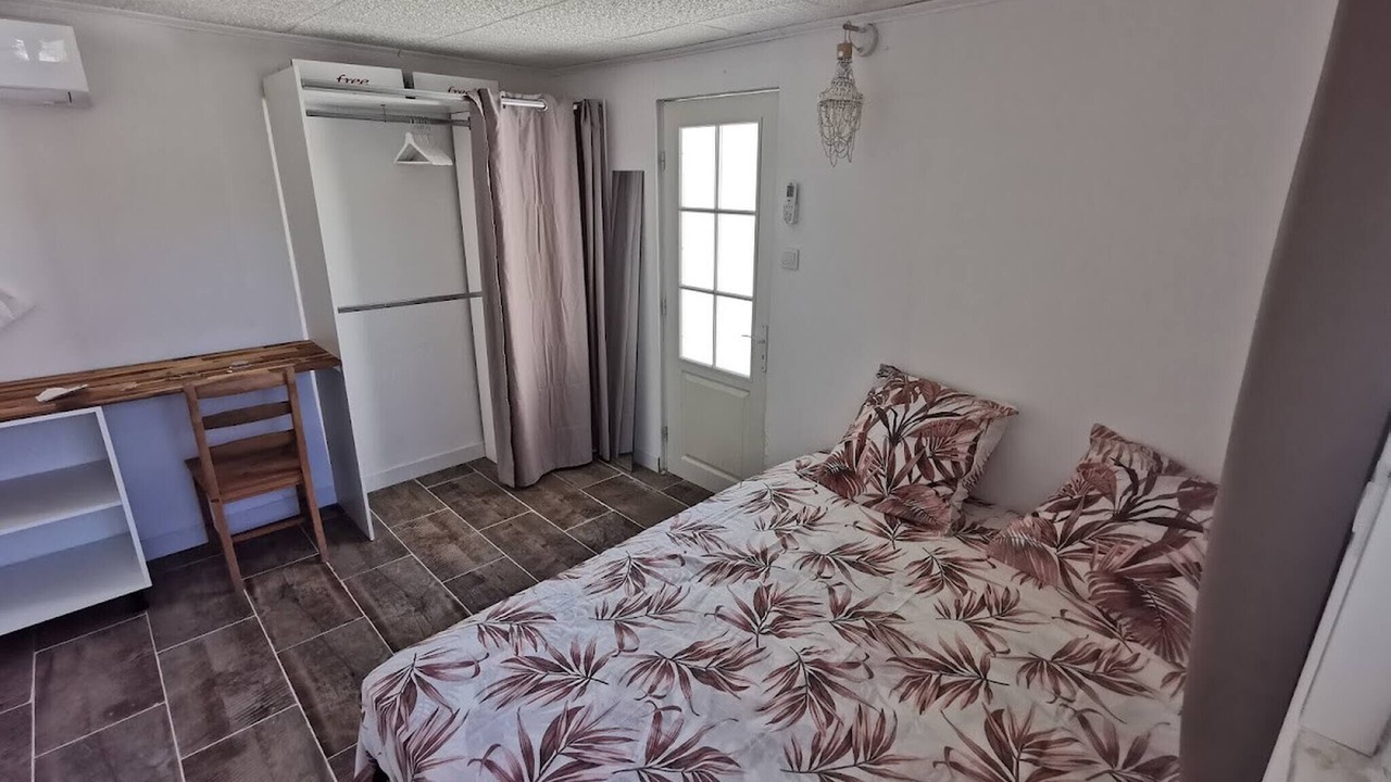 Photo of Bedroom in Les Baumettes