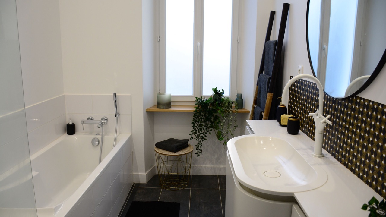 Photo of Bathroom in Les Chutes Lavie