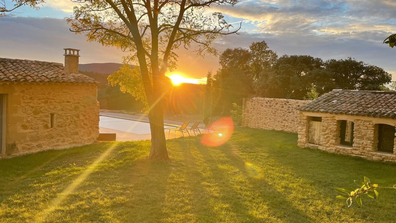 Photo of Outdoor in Jouques