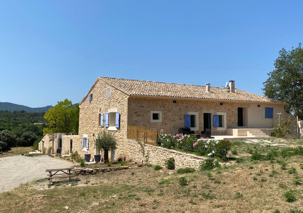 Photo of Outdoor in Jouques