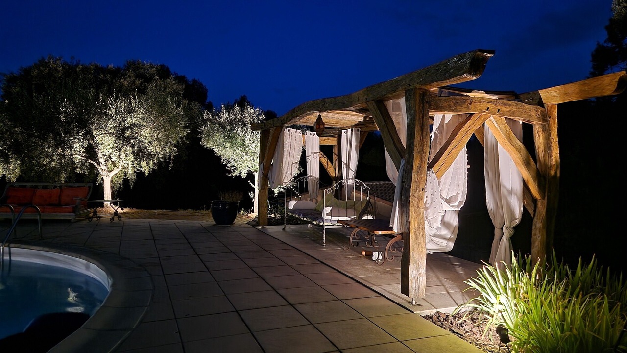 Photo of Outdoor in Callas